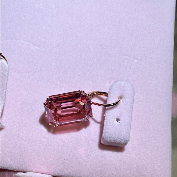 Swarovski Pink Crystal Drop Earrings - Picture 8 of 8